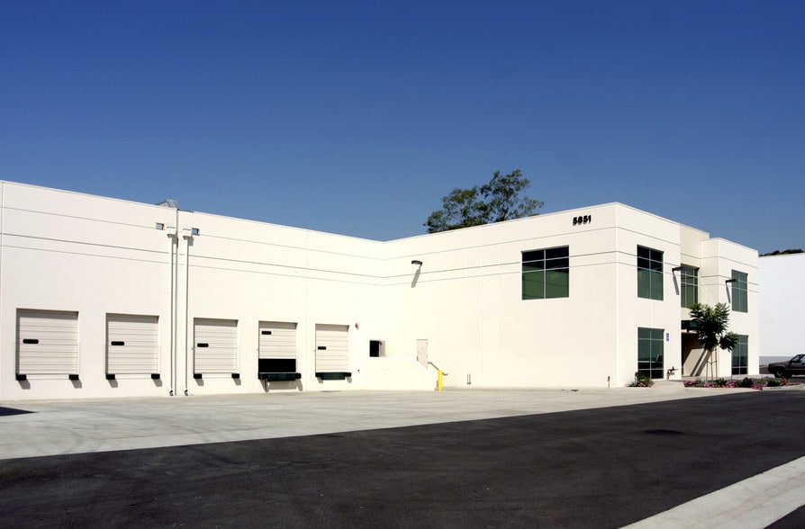 5651 Mansfield Way, Bell, CA for lease - Building Photo - Image 3 of 10