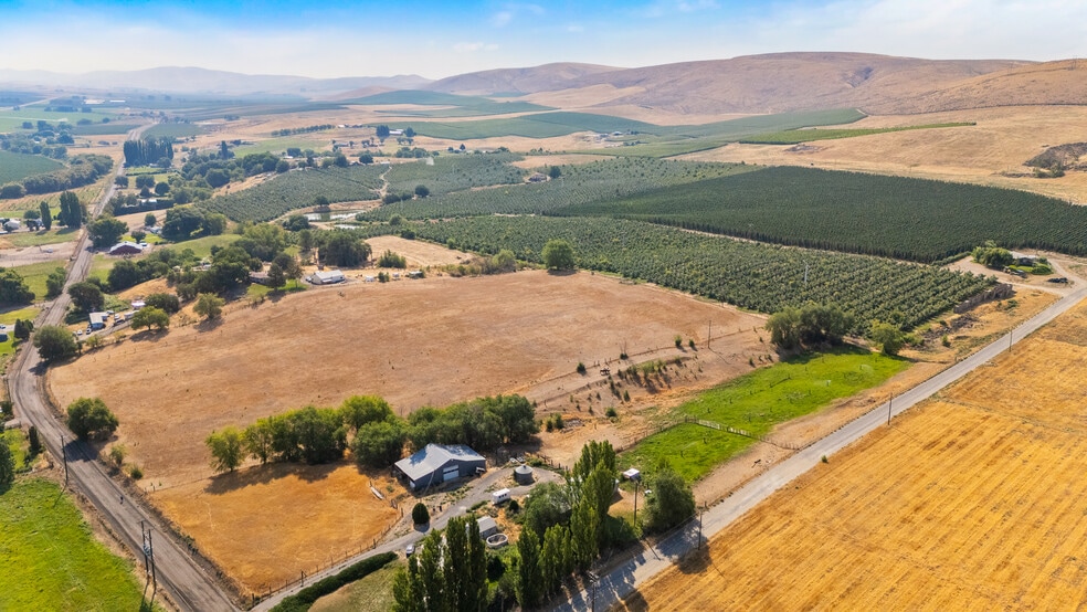 NKA Desmarais rd, Moxee, WA à vendre - Aérien - Image 2 de 12