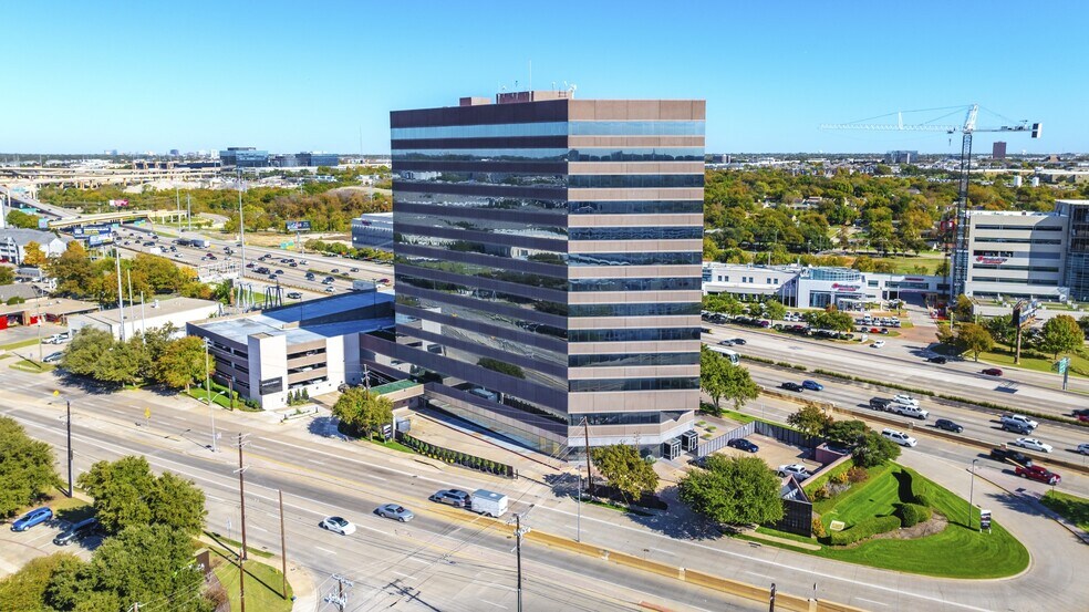 12001 N Central Expy, Dallas, TX à louer - Photo du bâtiment - Image 3 de 29