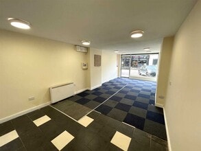 9-11 Dunstall St, Scunthorpe for lease Interior Photo- Image 2 of 5