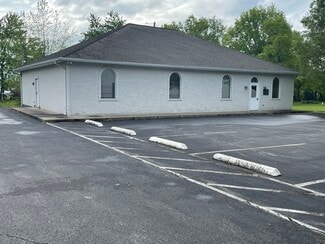 More details for 1704 N Holmes Dr, Marion, IL - Office for Sale