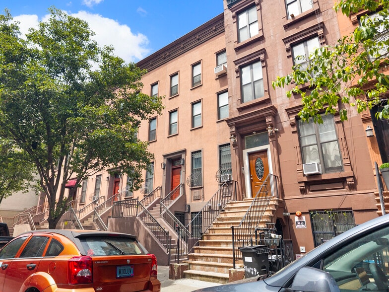 161A W 129th St, New York, NY à vendre - Photo du bâtiment - Image 1 de 20