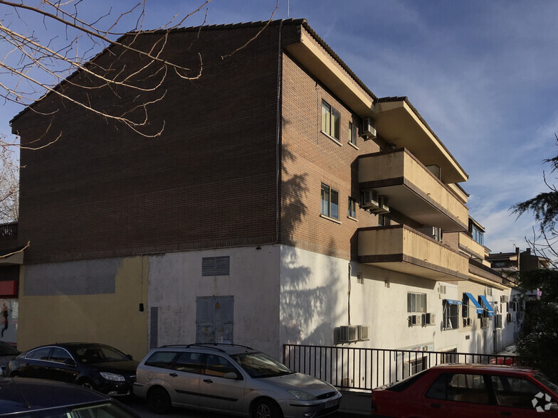 Avenida de Madrid, 2, Villanueva del Pardillo, Madrid for sale - Building Photo - Image 2 of 3