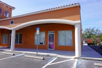 9712 N 56th St, Temple Terrace, FL for lease Building Photo- Image 1 of 5