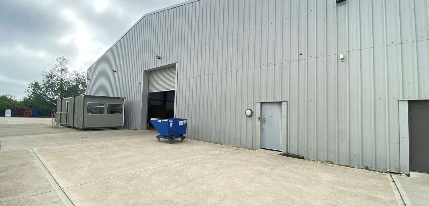 Store 1, Bourne Enterprise Park, Tunnel Bank, Bourne for lease Building Photo- Image 1 of 3