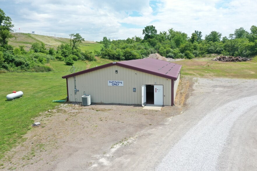 797 Cool Spring Rd, Mingo Junction, OH for lease - Building Photo - Image 2 of 32