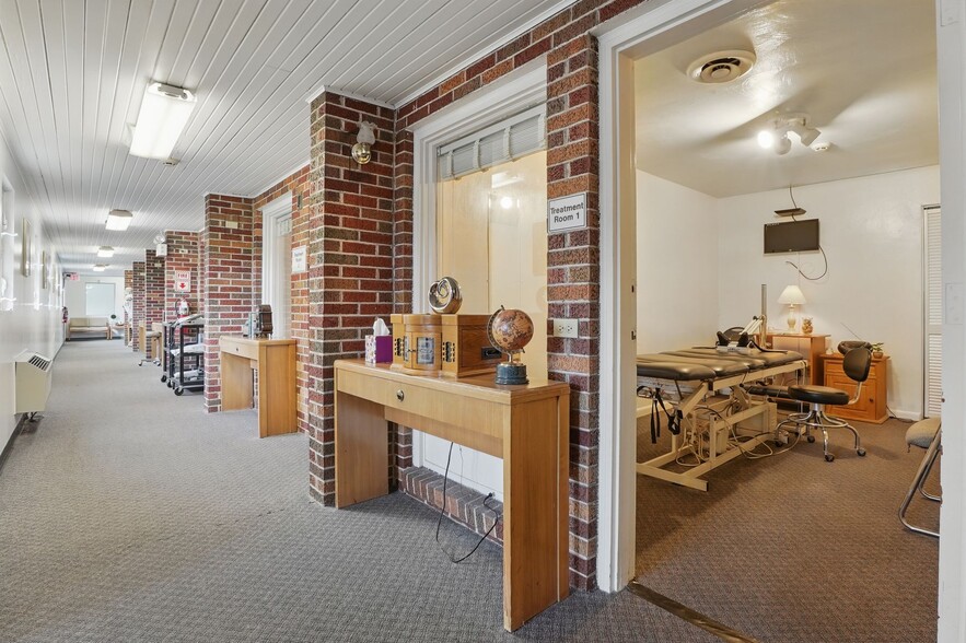 507 Pittsburgh St, Springdale, PA for sale - Building Photo - Image 3 of 39