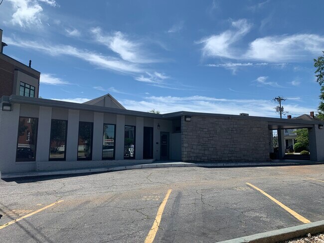 Plus de détails pour 9 Anderson St, Greenville, SC - Bureau/Commerce de détail à louer