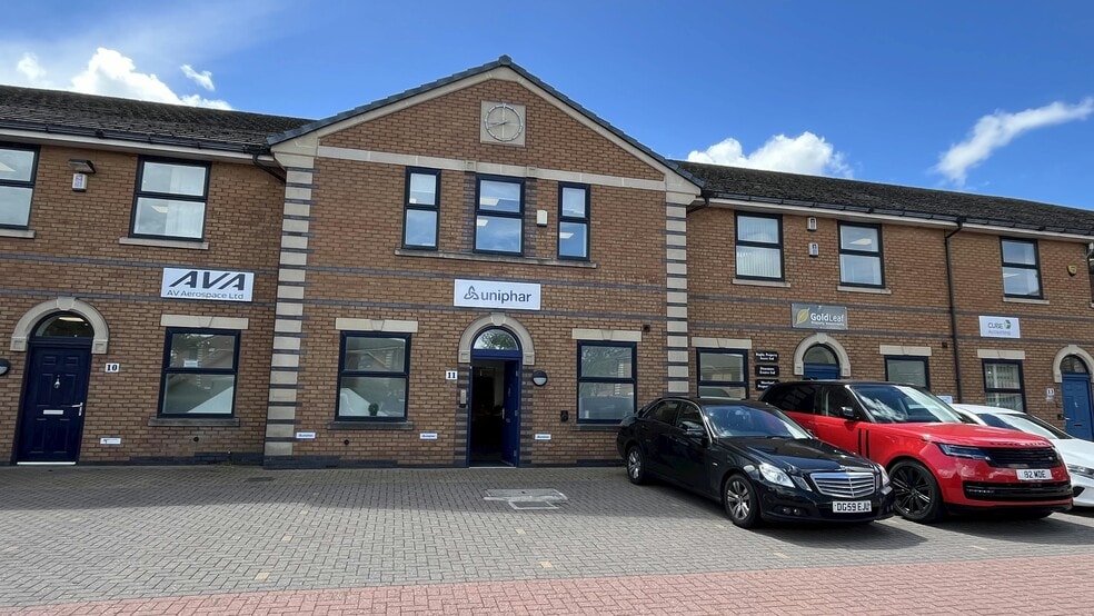 Castle Mound Way, Rugby for sale - Building Photo - Image 2 of 9