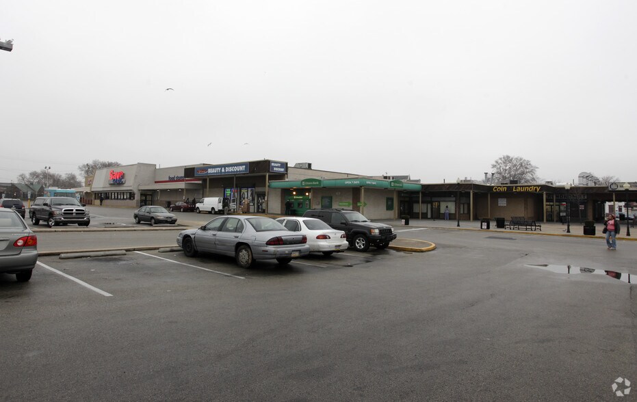 5601 Vine St, Philadelphia, PA à louer - Photo du bâtiment - Image 1 de 17