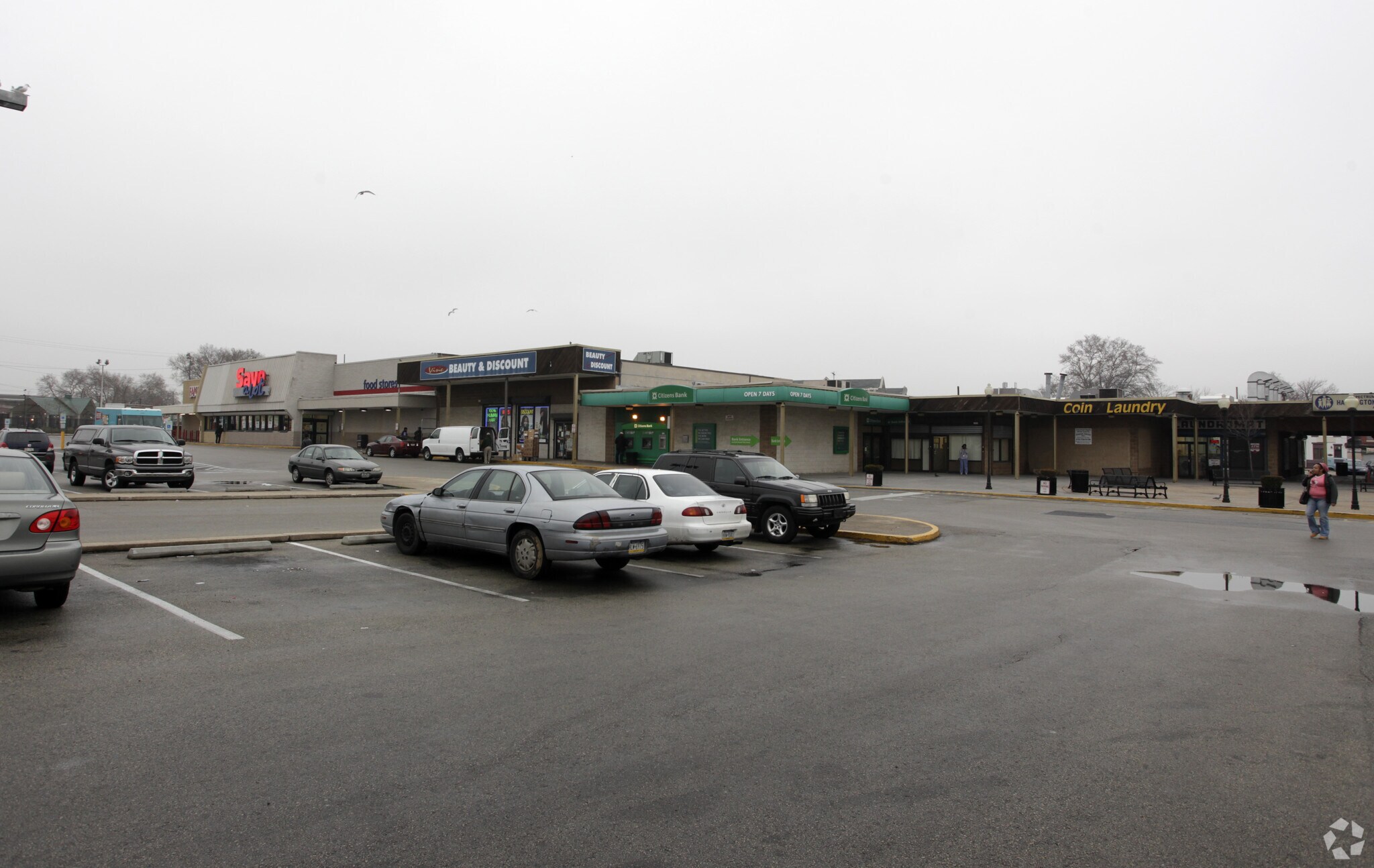 5601 Vine St, Philadelphia, PA à louer Photo du bâtiment- Image 1 de 18