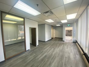 227 Boul Brunswick, Pointe-claire, QC for lease Interior Photo- Image 2 of 6