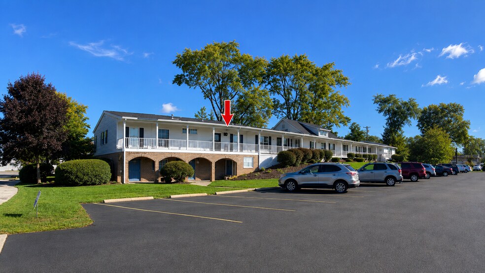 3150 Packard Rd, Ypsilanti, MI à louer - Photo du bâtiment - Image 2 de 4