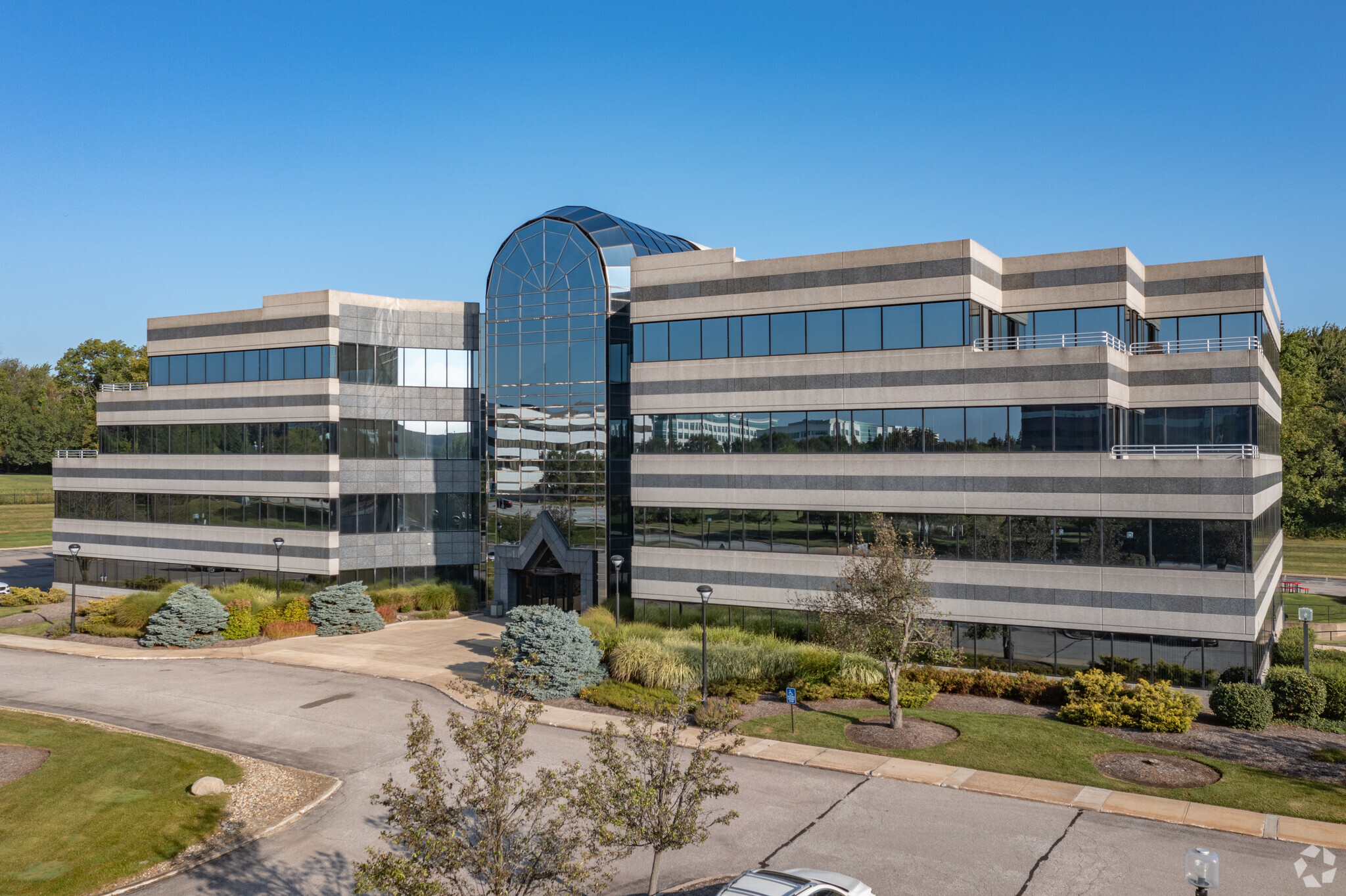 25825 Science Park Dr, Beachwood, OH for sale Primary Photo- Image 1 of 1