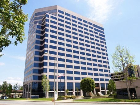 Orange Executive Tower, 1100 Town Rd, Orange, CA for lease - Building Photo - Image 2 of 3