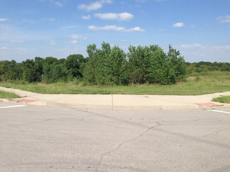 4805 N 115th St, Kansas City, KS for sale - Building Photo - Image 2 of 4