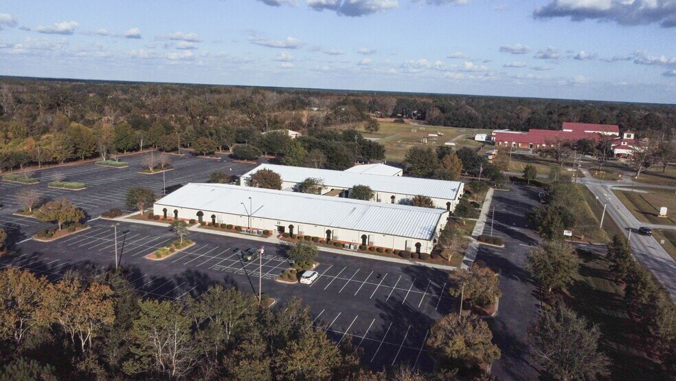 4201 N Forrest St, Valdosta, GA à louer - Aérien - Image 2 de 15