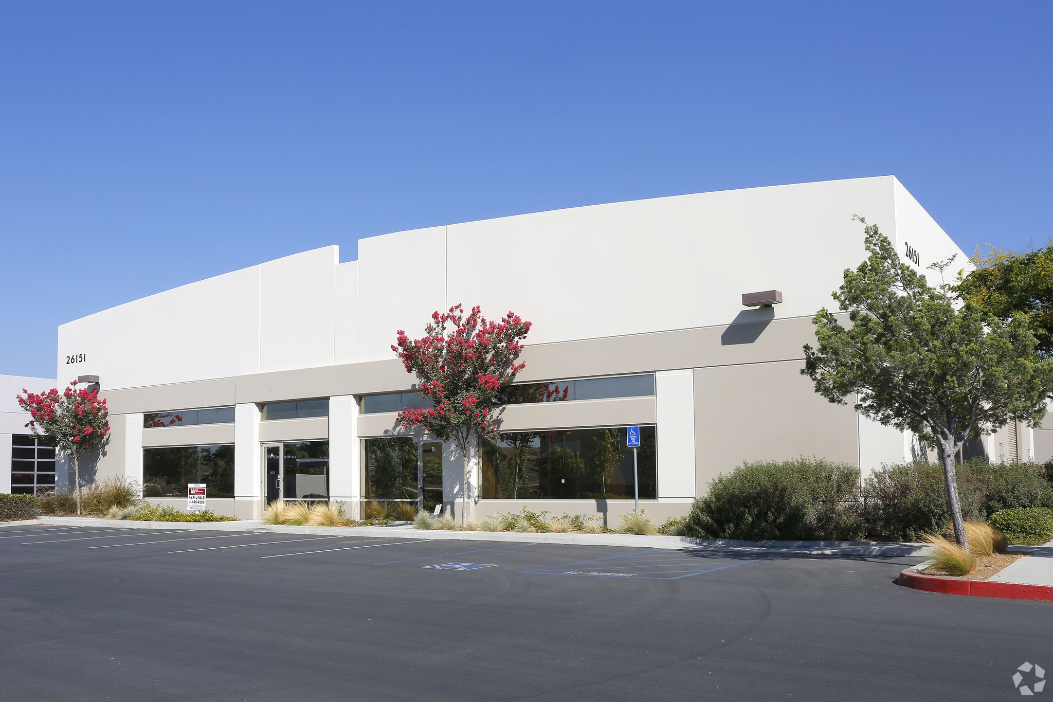 26151 Jefferson Ave, Murrieta, CA for lease Primary Photo- Image 1 of 5