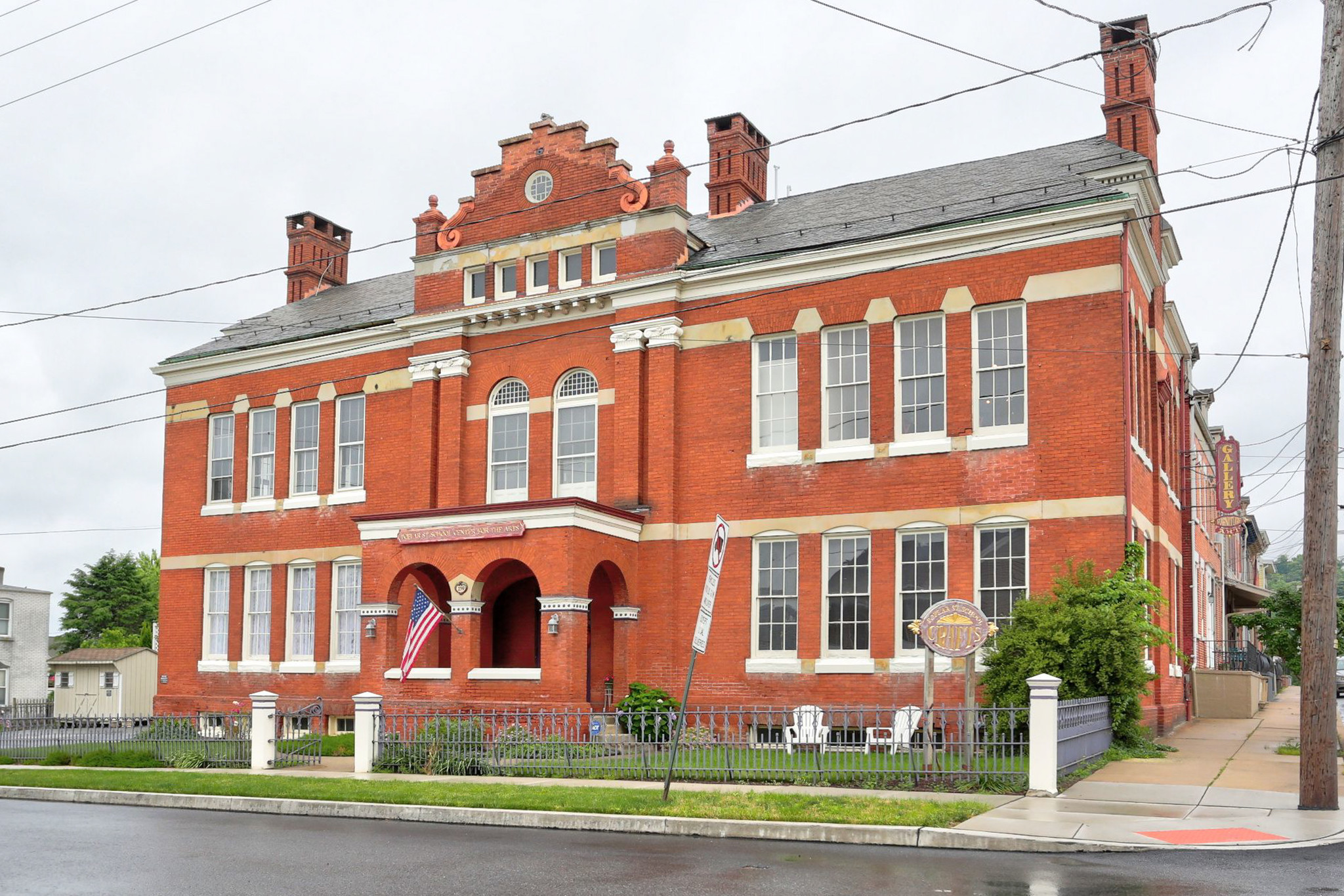 239 Poplar St, Columbia, PA for sale Building Photo- Image 1 of 1