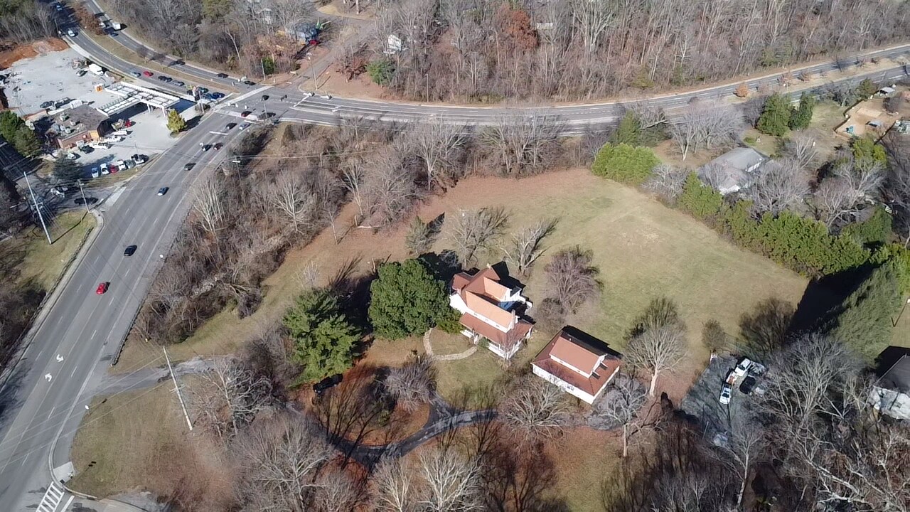 962 N Gallaher View Rd, Knoxville, TN for sale Primary Photo- Image 1 of 1