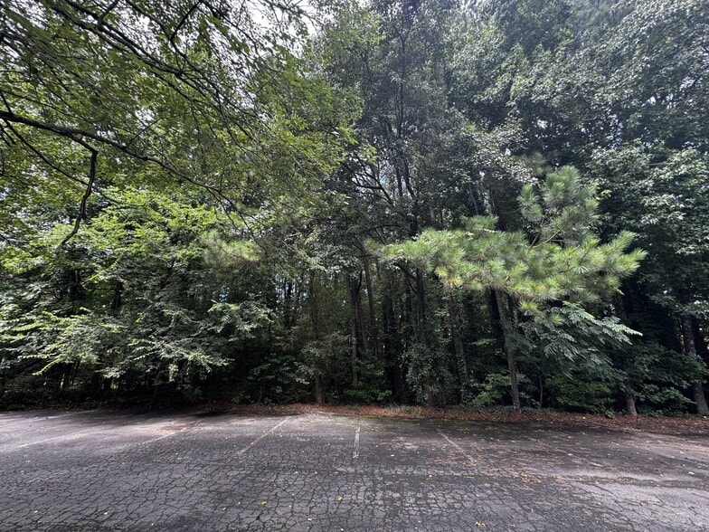 3103 Medlock Bridge Rd, Norcross, GA for sale - Primary Photo - Image 1 of 2