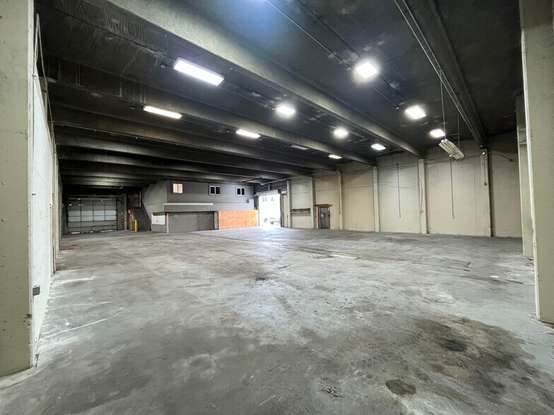 1615 E Chemical Dr, Kennewick, WA à louer - Photo du bâtiment - Image 2 de 15