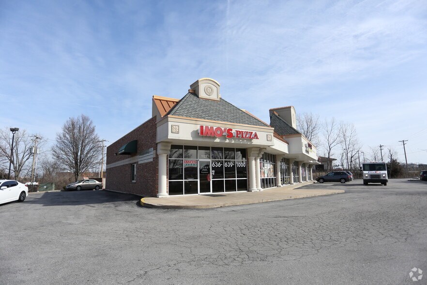 1119-1127 W Pearce Blvd, Wentzville, MO à louer - Photo principale - Image 3 de 3