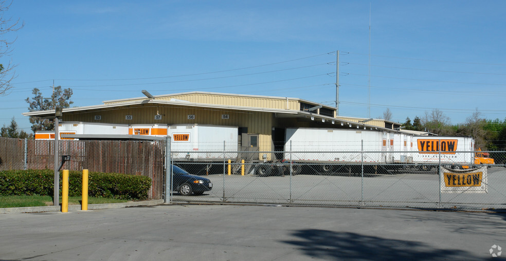 1700 Montague Expy, San Jose, CA for lease - Building Photo - Image 3 of 4