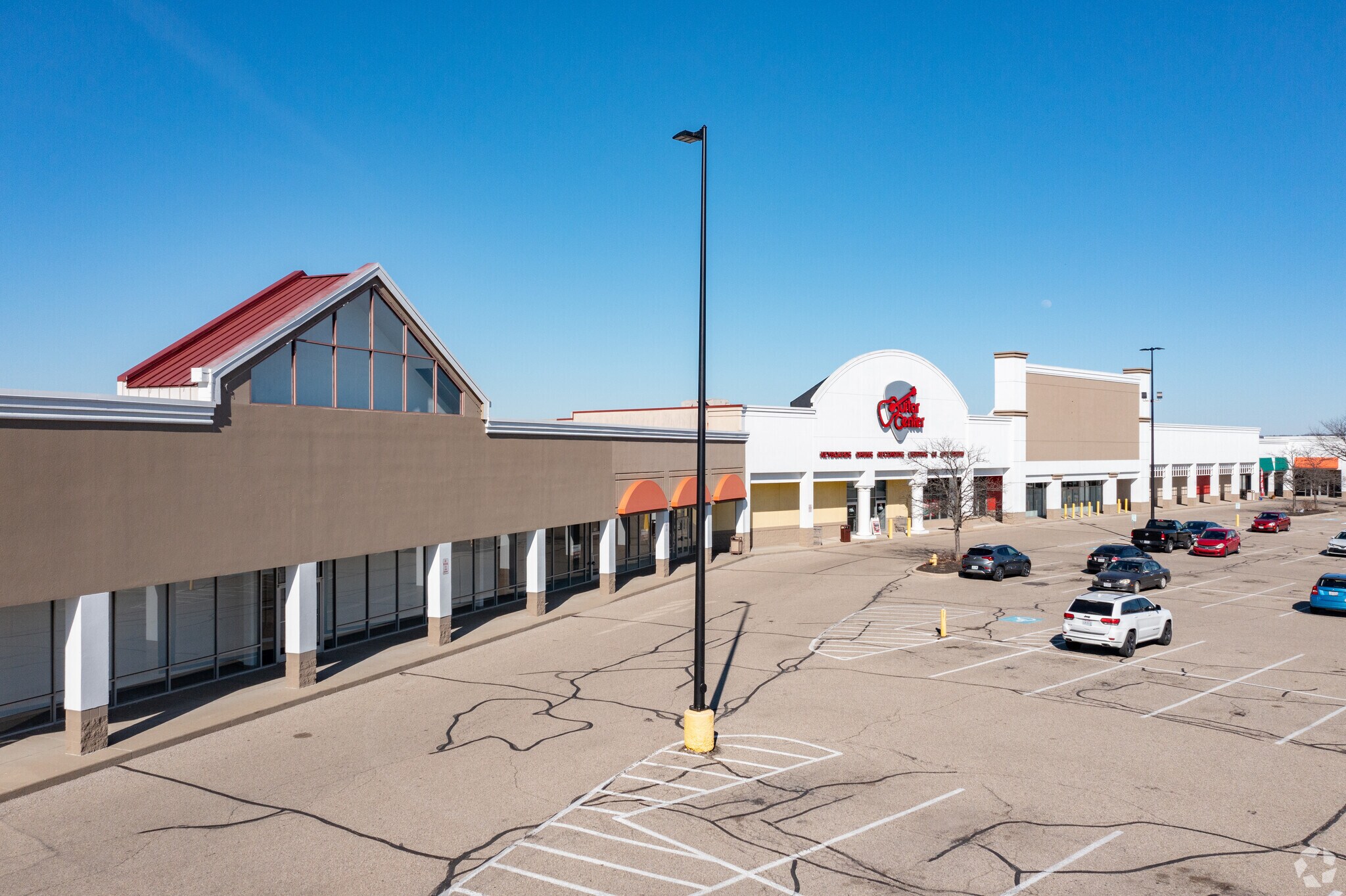 750 Kemper Commons Cir, Cincinnati, OH à louer Photo principale- Image 1 de 7