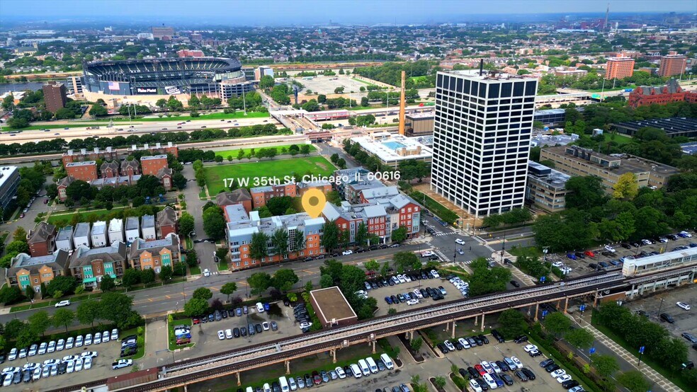 3508 S State St, Chicago, IL à louer - Vidéo sur l’inscription commerciale - Image 2 de 8