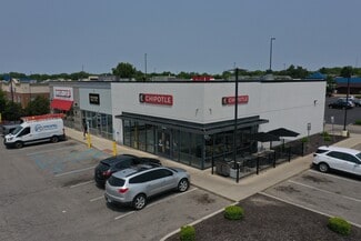 Plus de détails pour 3300 Alpine Ave, Grand Rapids, MI - Commerce de détail à vendre