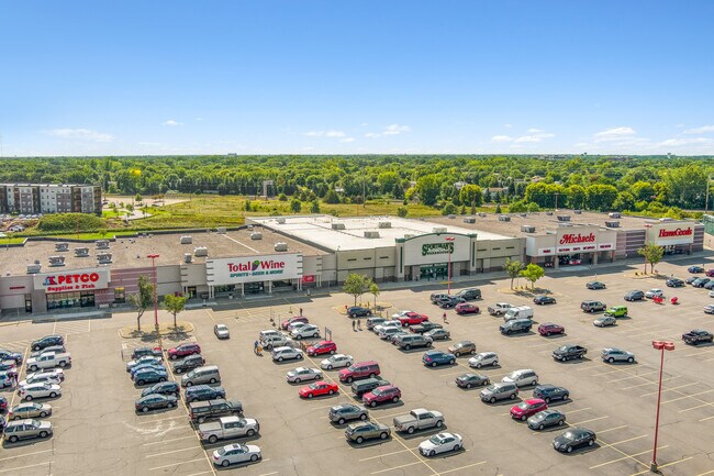Plus de détails pour 3300-3550 124th Ave NW, Coon Rapids, MN - Commerce de détail à louer