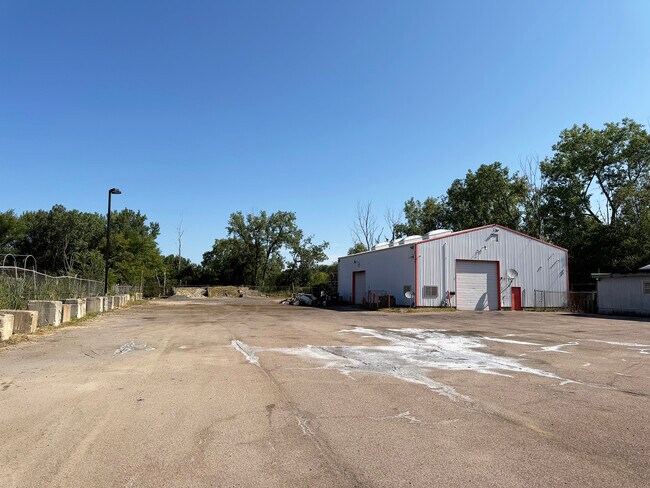 More details for 2029 W North Ave, West Chicago, IL - Industrial for Lease
