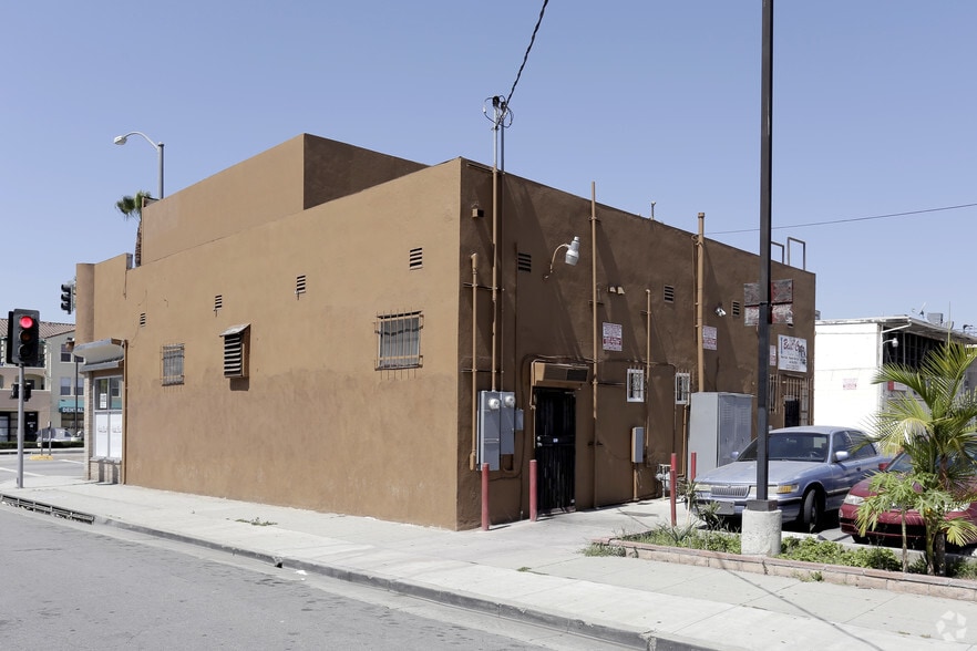 2100-2104 W Whittier Blvd, Montebello, CA for sale - Building Photo - Image 3 of 4