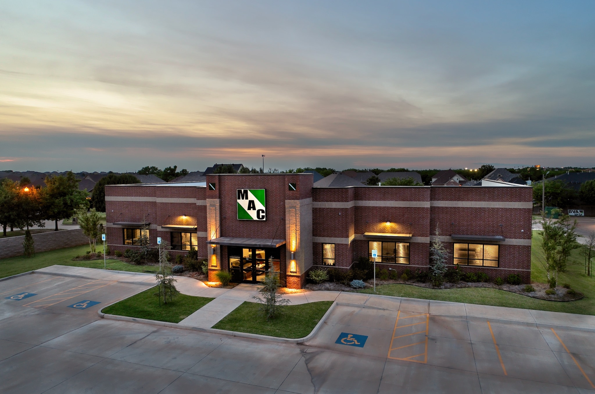 25 NW 146th St, Edmond, OK for lease Building Photo- Image 1 of 19