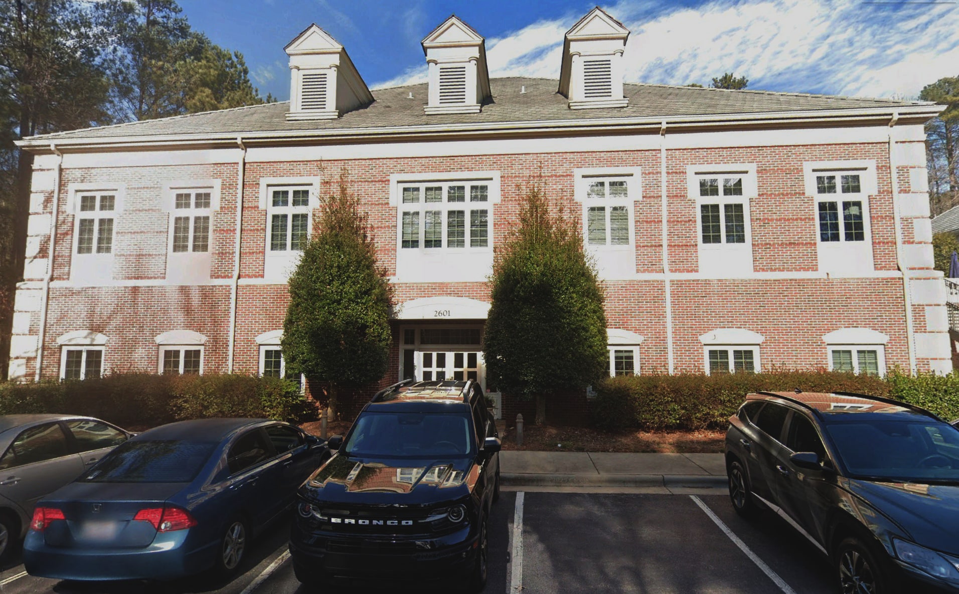 2601 Weston Pky, Cary, NC for lease Primary Photo- Image 1 of 4