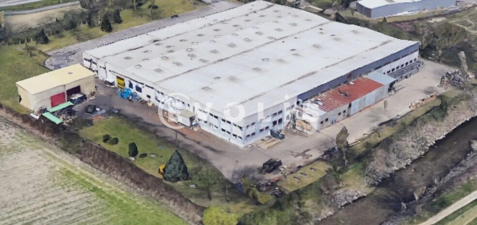 Rue De La Démocratie, Givors à louer - Photo du bâtiment - Image 2 de 24