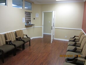 8135 S Painter Ave, Whittier, CA à louer Photo intérieure- Image 2 de 14