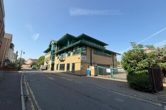 Fox Ln N, Chertsey for lease Building Photo- Image 2 of 5