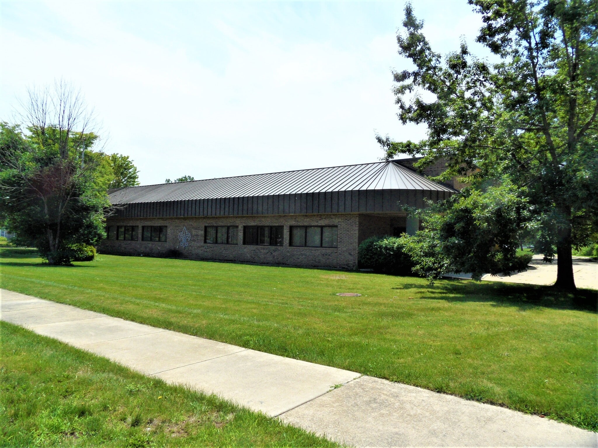 3914 Bestech Dr, Ypsilanti, MI for lease Building Photo- Image 1 of 10
