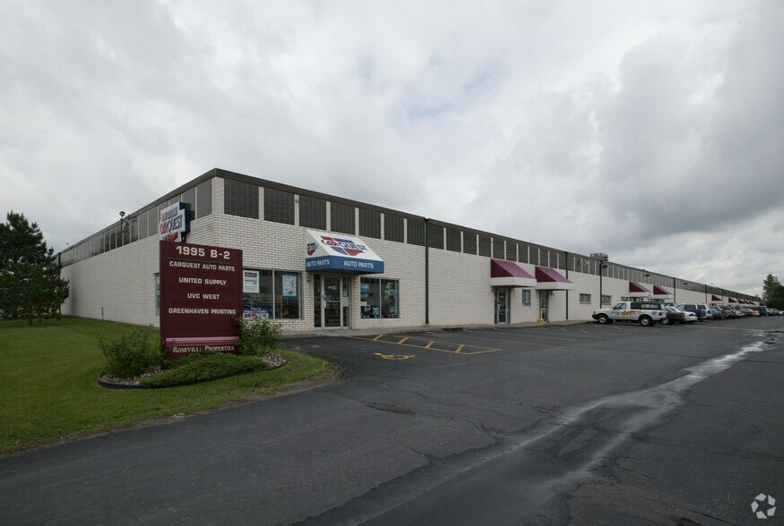 1995 W County Road B2, Roseville, MN for lease - Building Photo - Image 2 of 6