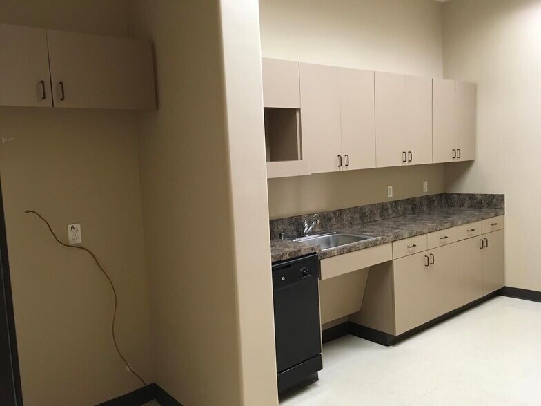 5005 Colleyville Blvd, Colleyville, TX à louer - Photo intérieure - Image 3 de 18