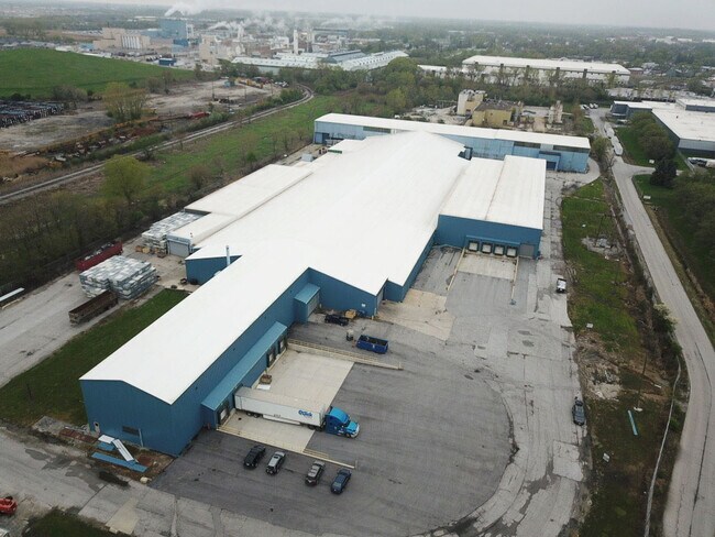 Plus de détails pour 300 E Joe Orr Rd, Chicago Heights, IL - Industriel à louer