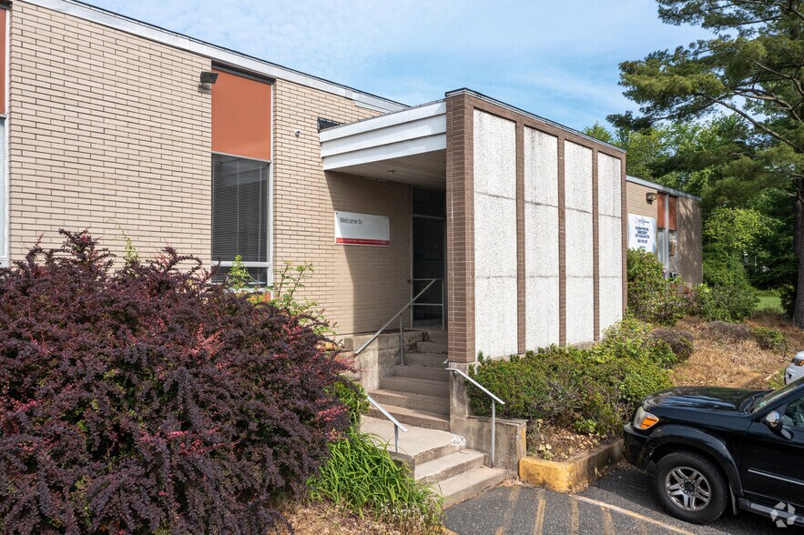 524 Route 303, Orangeburg, NY à vendre - Photo du bâtiment - Image 1 de 21