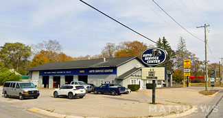 More details for 414 E Parkdale Ave, Manistee, MI - Retail for Sale