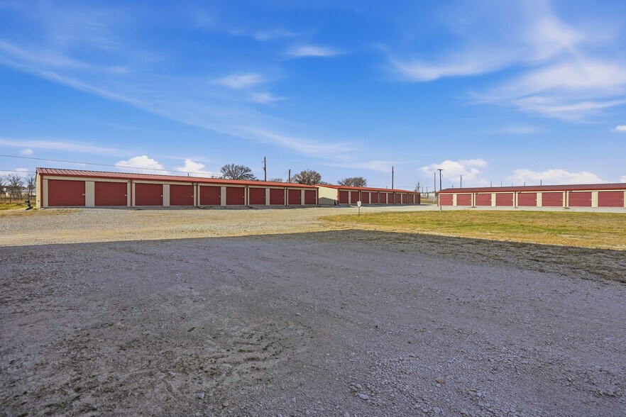 9910 TX-199 Hwy, Poolville, TX à vendre - Photo du bâtiment - Image 3 de 26