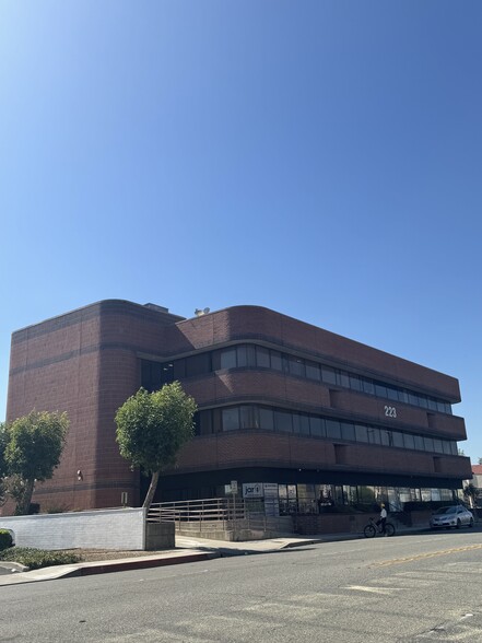 223 N Garfield Ave, Monterey Park, CA for sale - Building Photo - Image 3 of 23