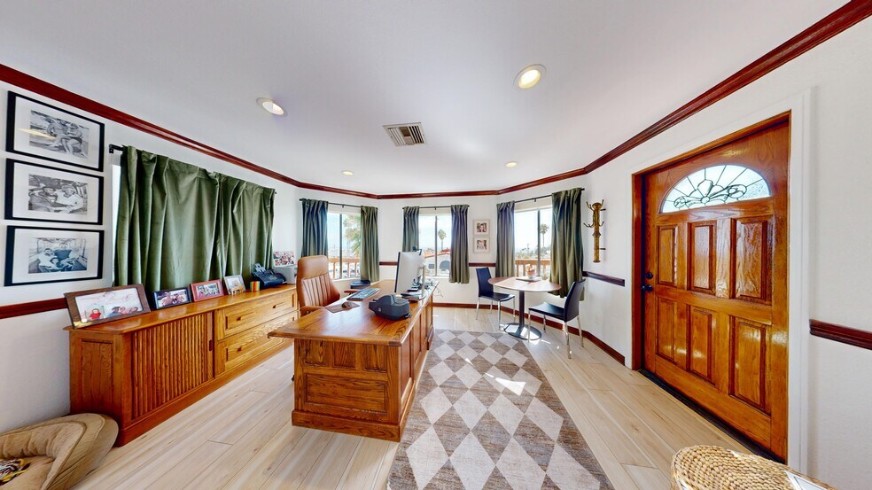 105 Avenida De La Estrella, San Clemente, CA à vendre - Photo intérieure - Image 2 de 5