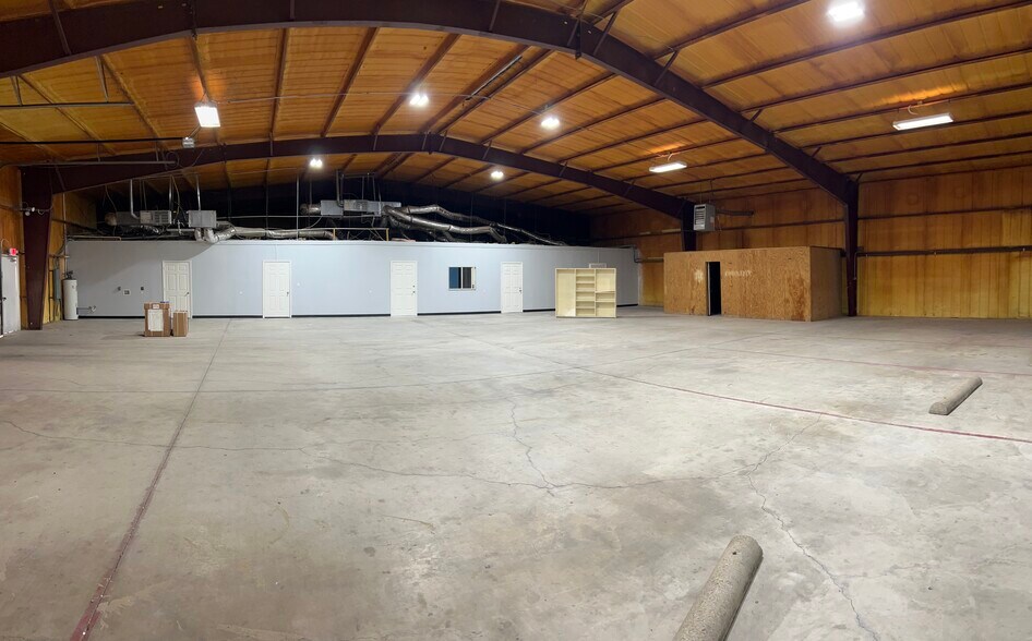 2341 N Masch Branch Rd, Denton, TX for lease - Building Photo - Image 2 of 13