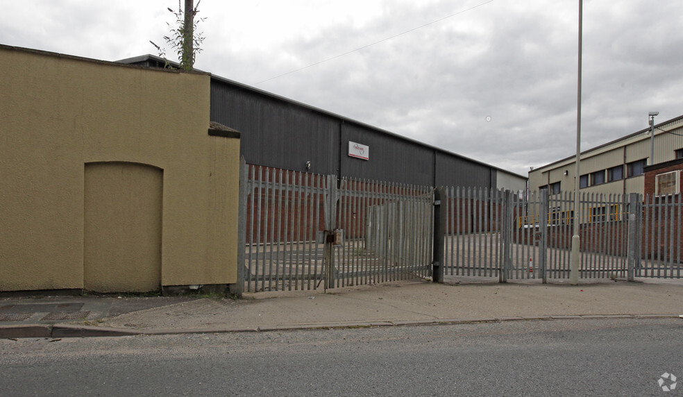 Gough Rd, Bilston for lease - Building Photo - Image 2 of 3